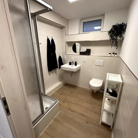 Naehe Centro, Rudolf Weber Arena Apartament